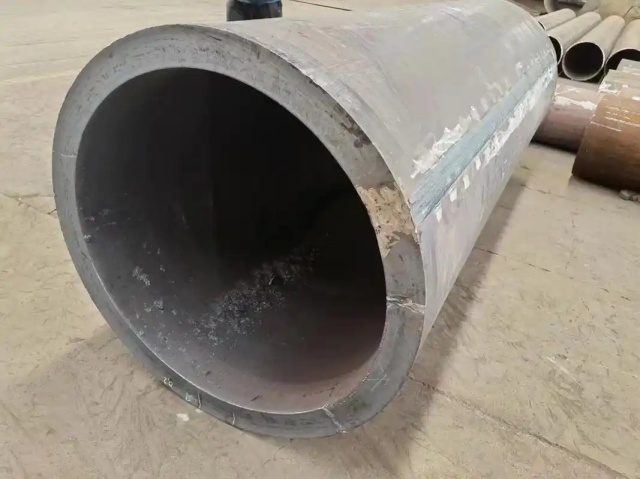西畴30CrMo大口径无缝钢管